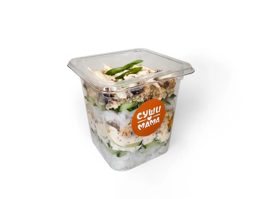 Салат с лососем и угрём